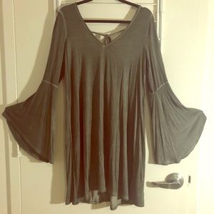 Green American Eagle Bell Sleeve TShirt Dress